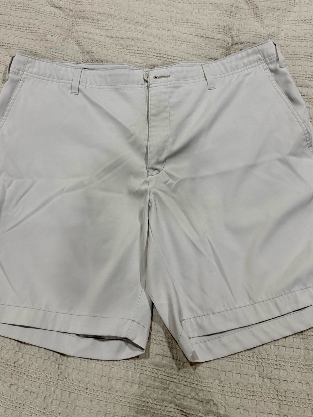 bcg White Flat Front Men's Shorts
